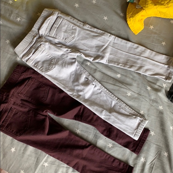 Toddler size old navy pants - Picture 3 of 3